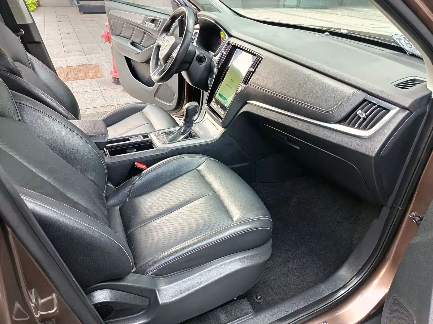 Roewe RX5 2016 2016 30T 2WD Automatic Internet Smart Edition