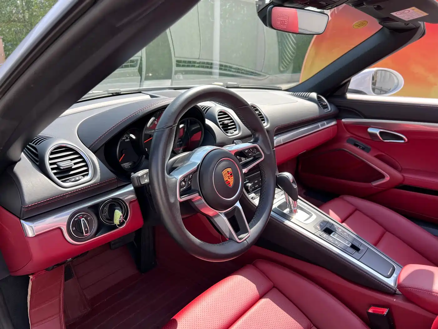 Porsche 718 2022 Boxster 2.0T фото 9