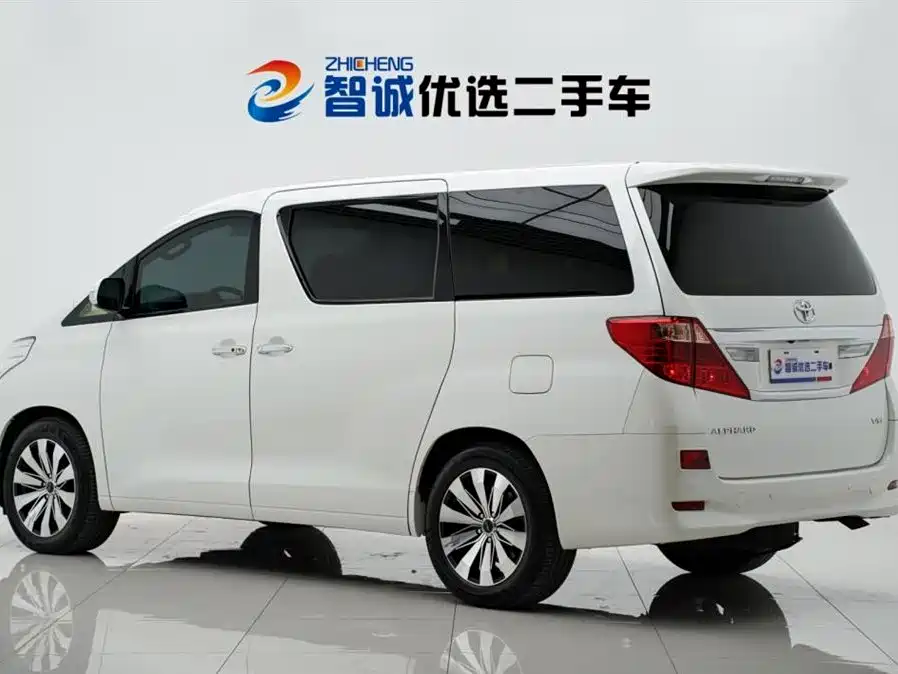 Toyota Alphard 2012 3.5L Luxury Edition фото 35