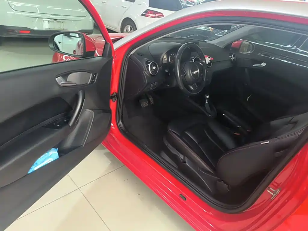 Audi A1 2014 2014 30 TFSI Fashion