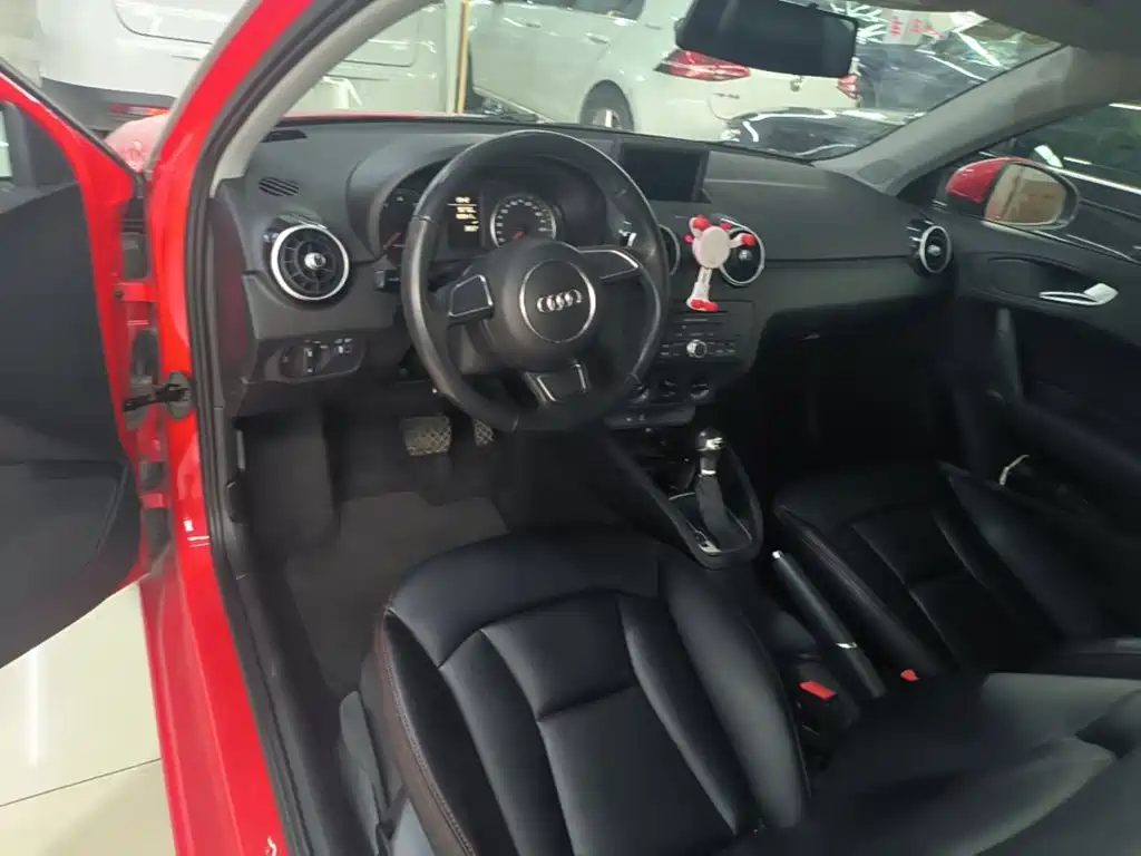 Audi A1 2014 2014 30 TFSI Fashion