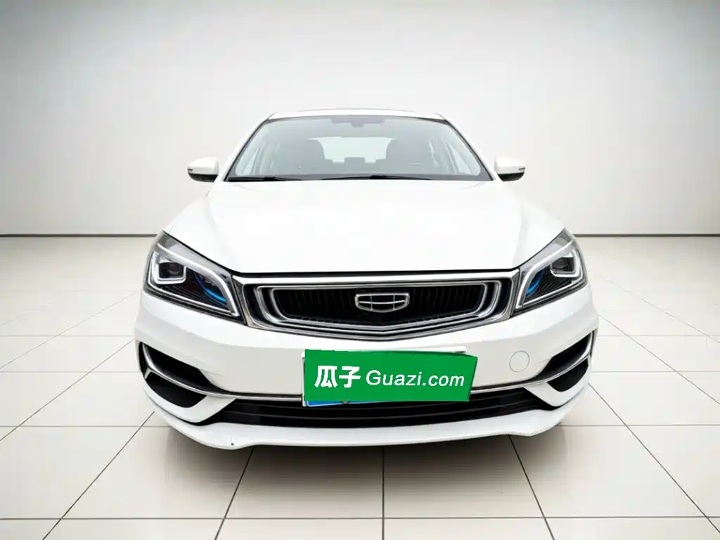 Фото 2 - Geely Emgrand