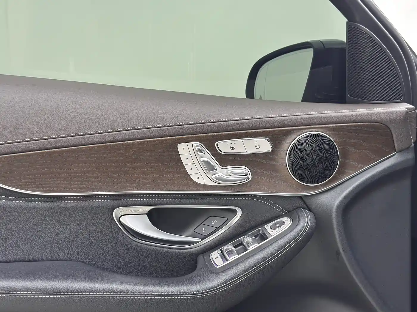 Mercedes-Benz GLC 2020 GLC 300 L 4MATIC Dynamic фото 11