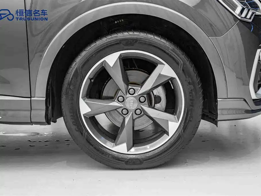 Audi Q3 2019 35 TFSI Fashion Sport фото 11