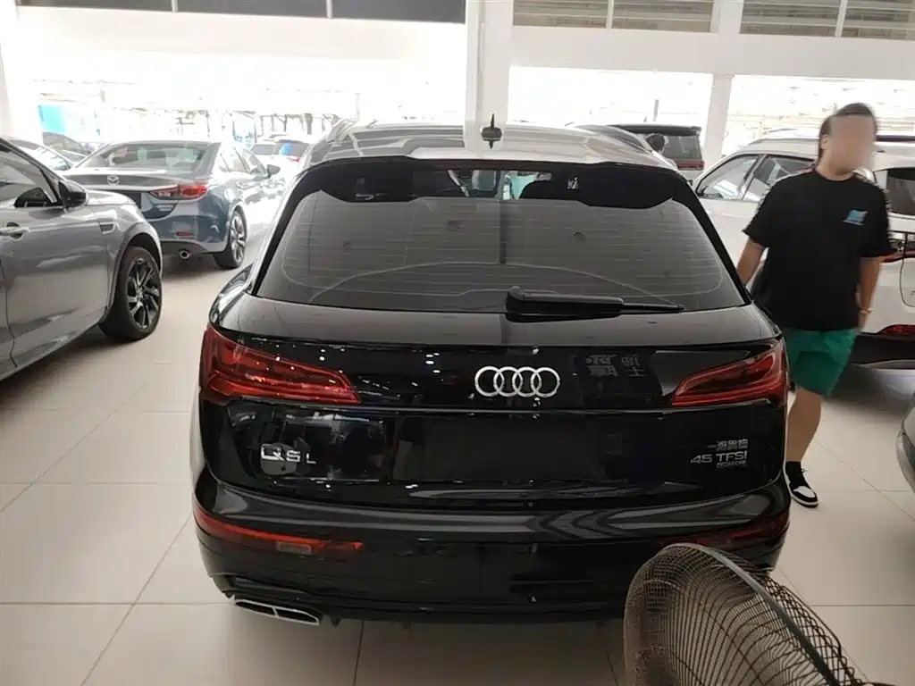 Audi Q5L 2022 45T Premium Dynamic фото 6