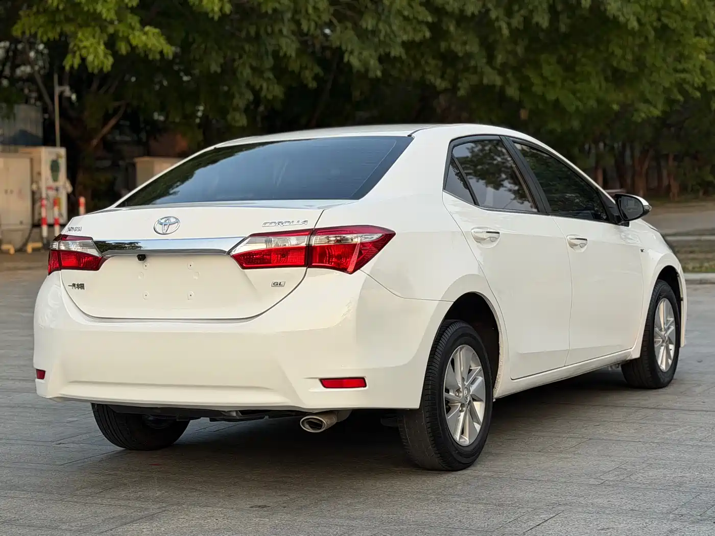 Toyota Corolla 2014 1.6L CVT GL фото 16