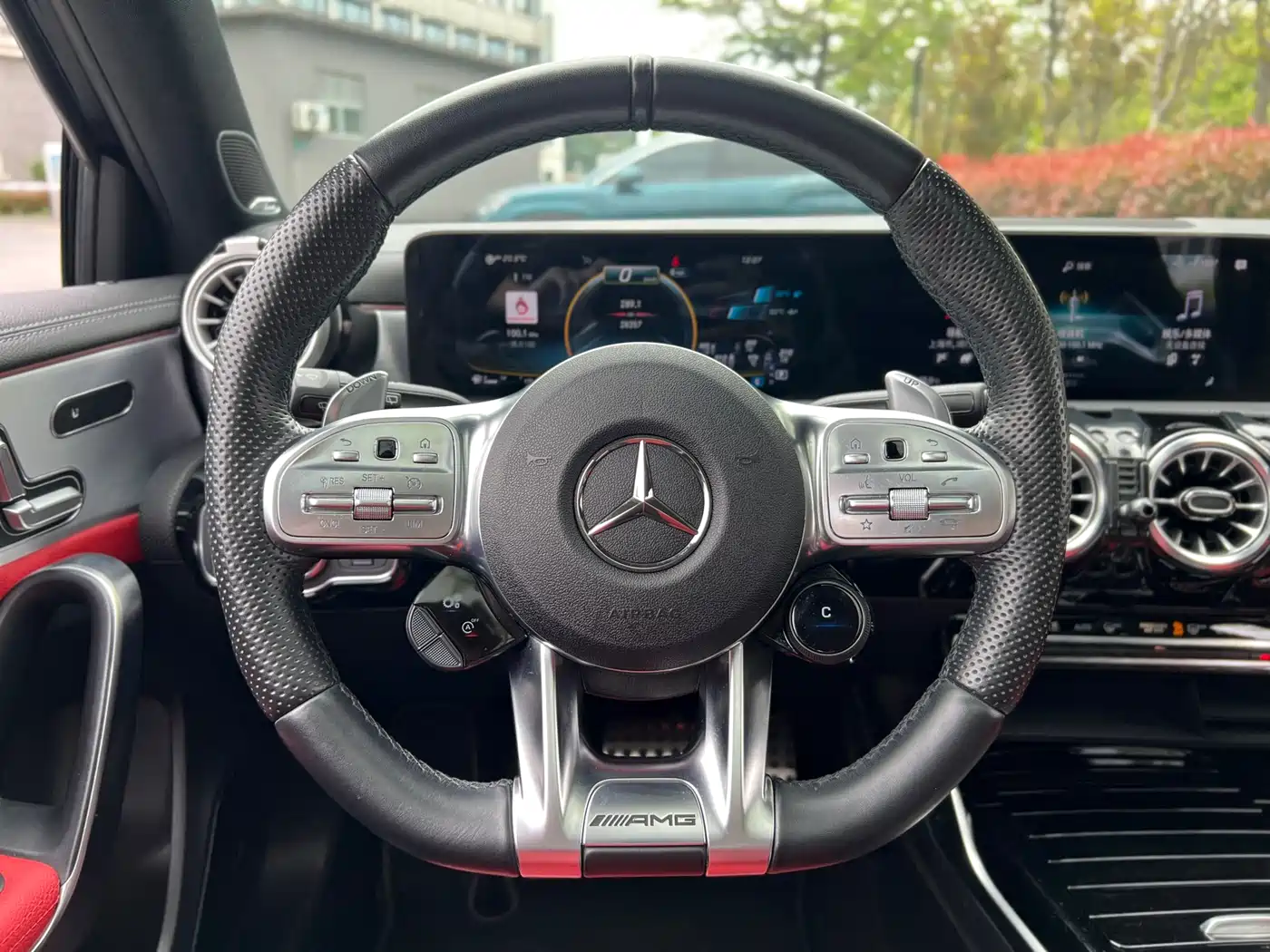 Mercedes-Benz A-Class AMG (Import) 2020 AMG A 35 4MATIC фото 16