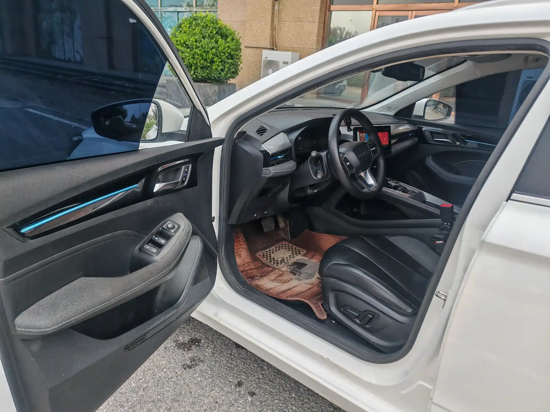 Фото 8 - Roewe Ei5
