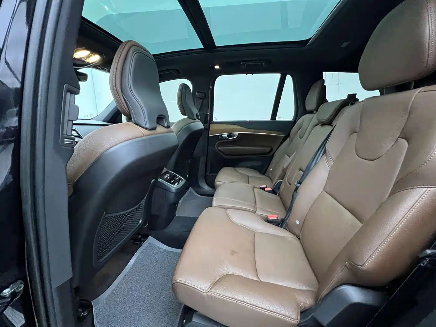Volvo XC90 2024 2023 B6 Smart Comfort Luxury Edition 7-Seater