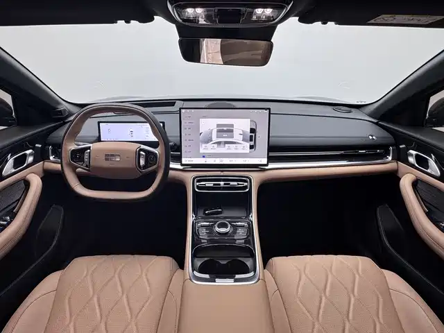 Geely Galaxy Galaxy A7 2025 EM-i фото 9