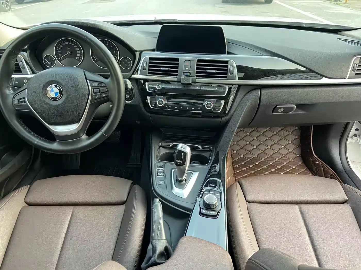 BMW 3 Series 2018 320Li Fashion Style фото 11
