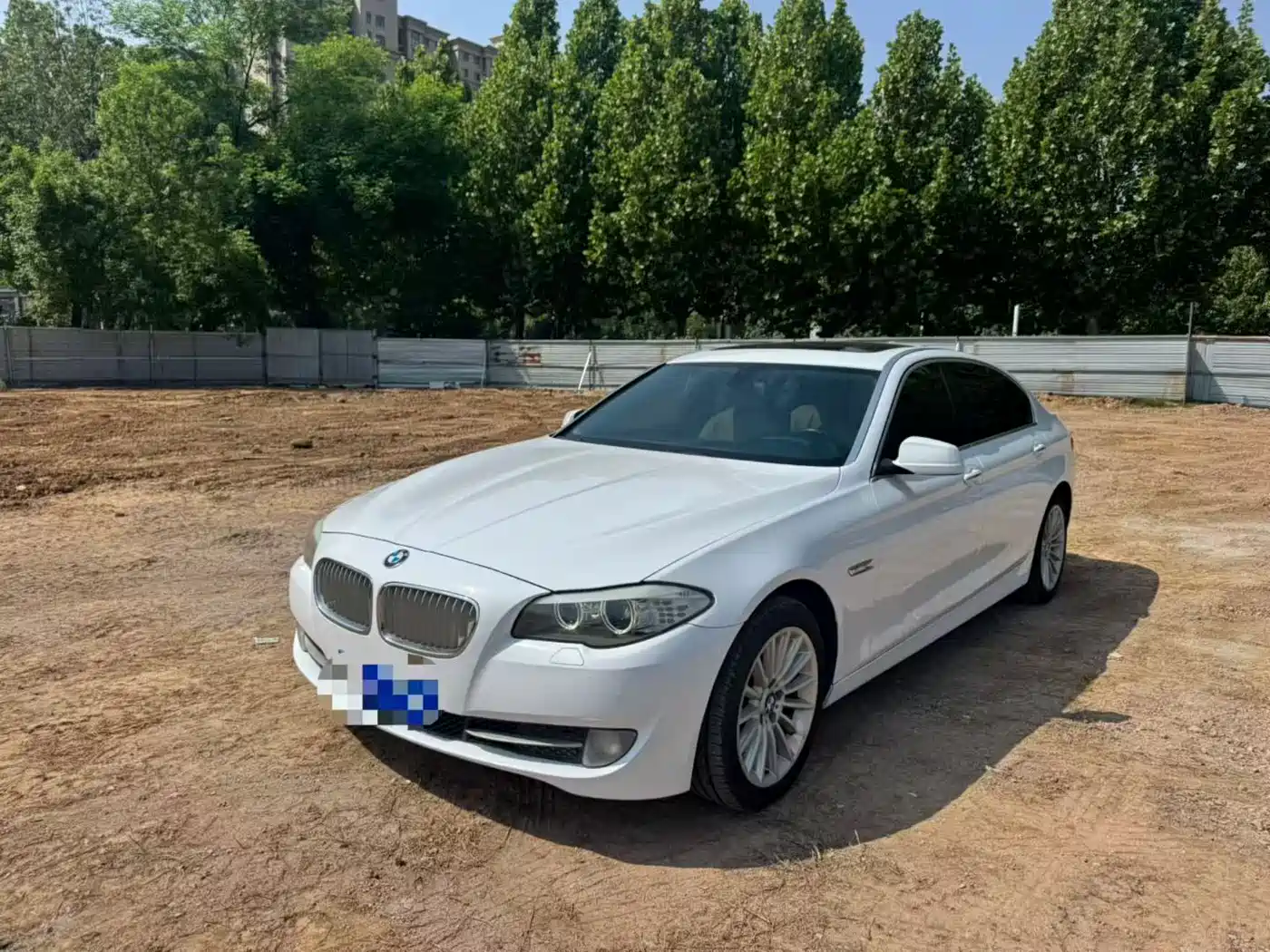 Фото 1 - BMW 5 Series