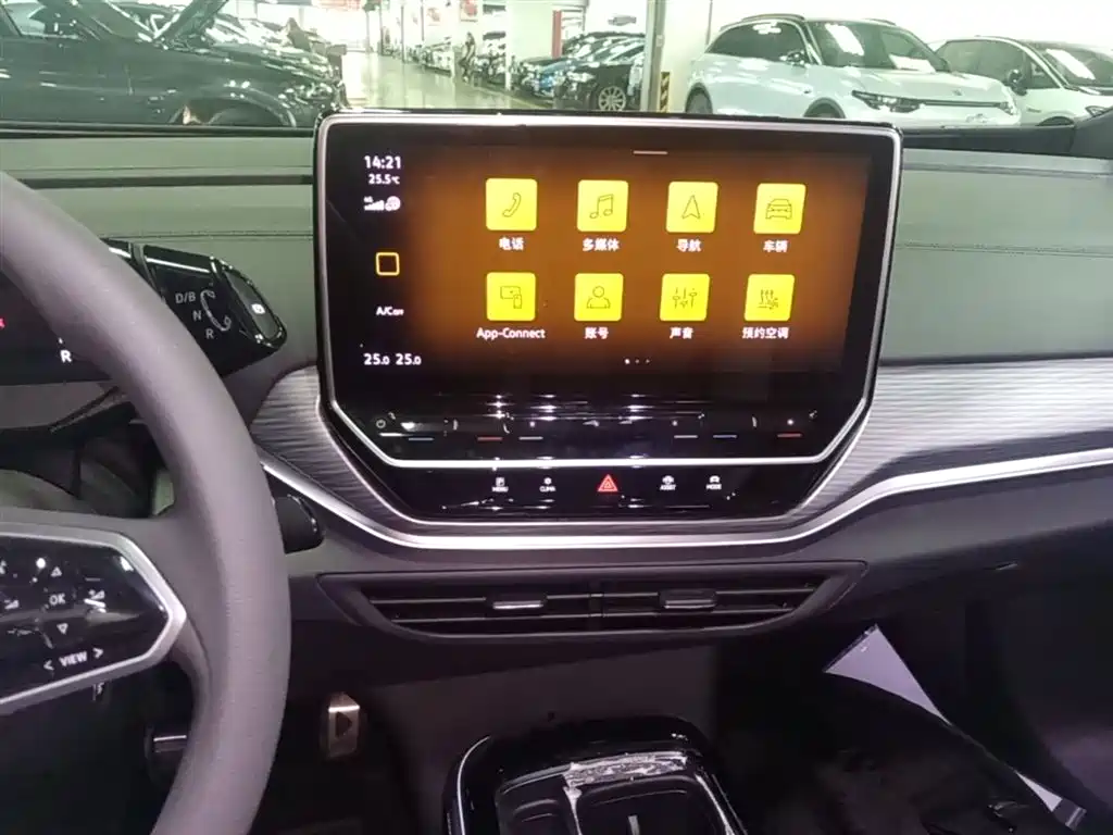 Volkswagen ID.4 CROZZ 2022 Standard Range PURE Edition фото 13