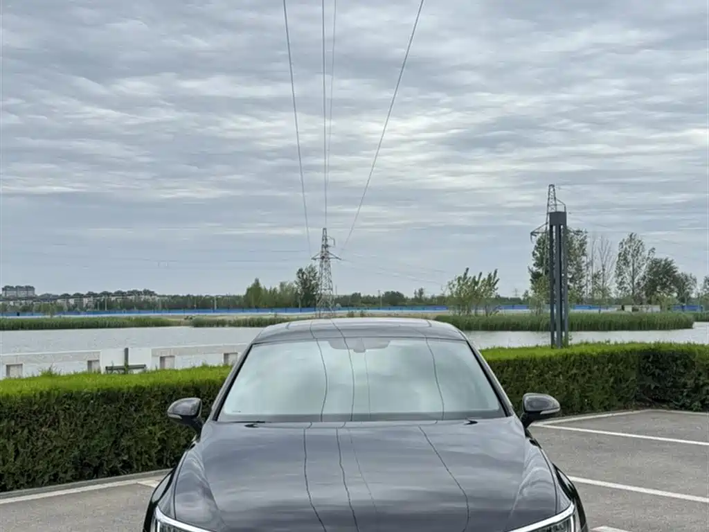 Volkswagen Magotan 2017 330TSI DSG Luxury фото 9