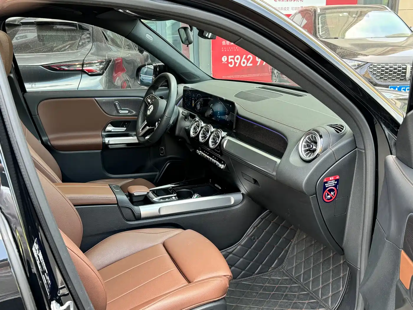 Mercedes-Benz GLB 2022 Model GLB 200 Dynamic Edition фото 9