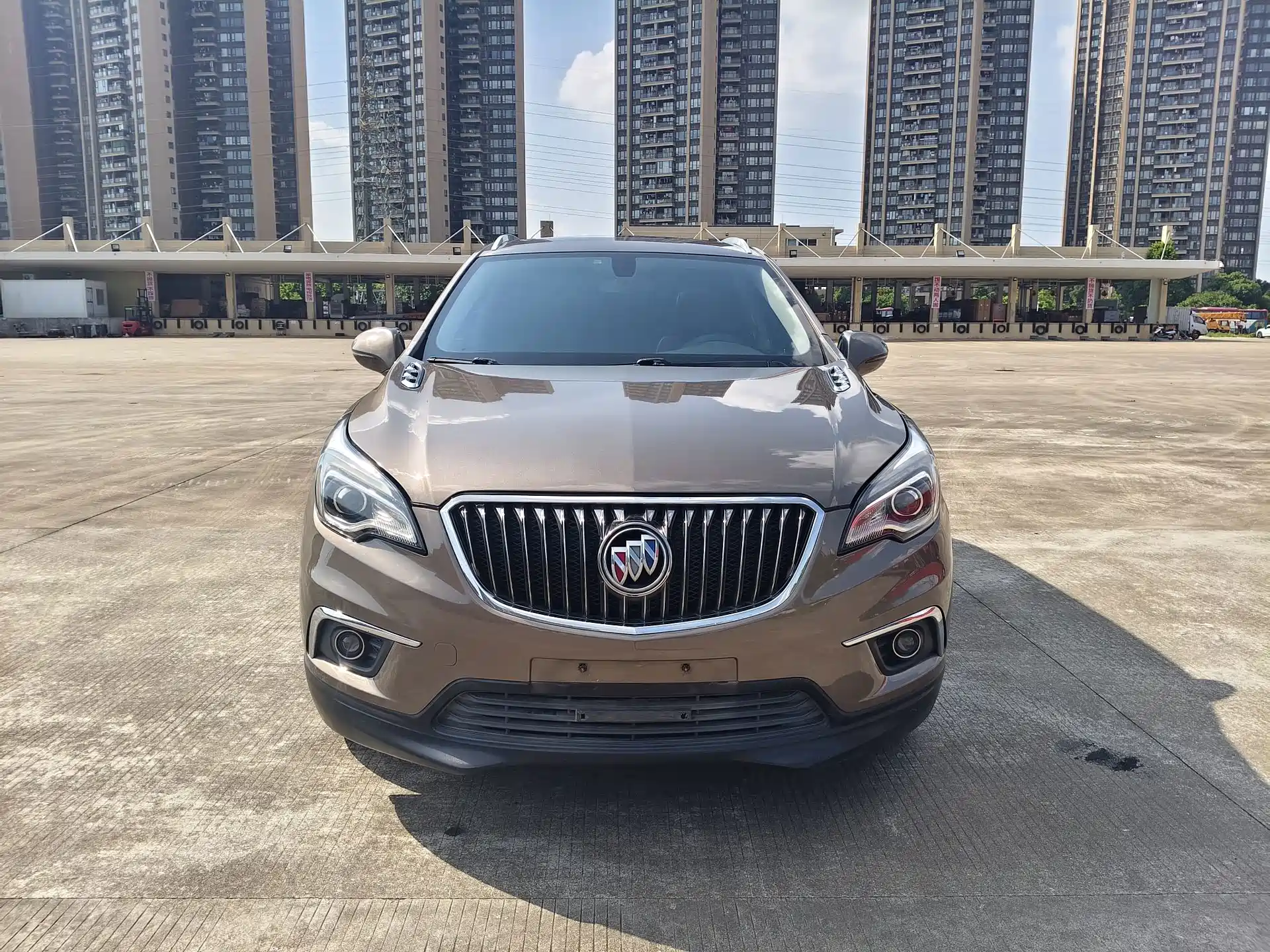 Фото 2 - Buick Envision Plus