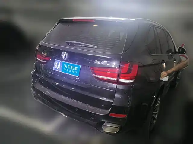 BMW X5 (Import) 2017 xDrive35i M Sport — фото 2