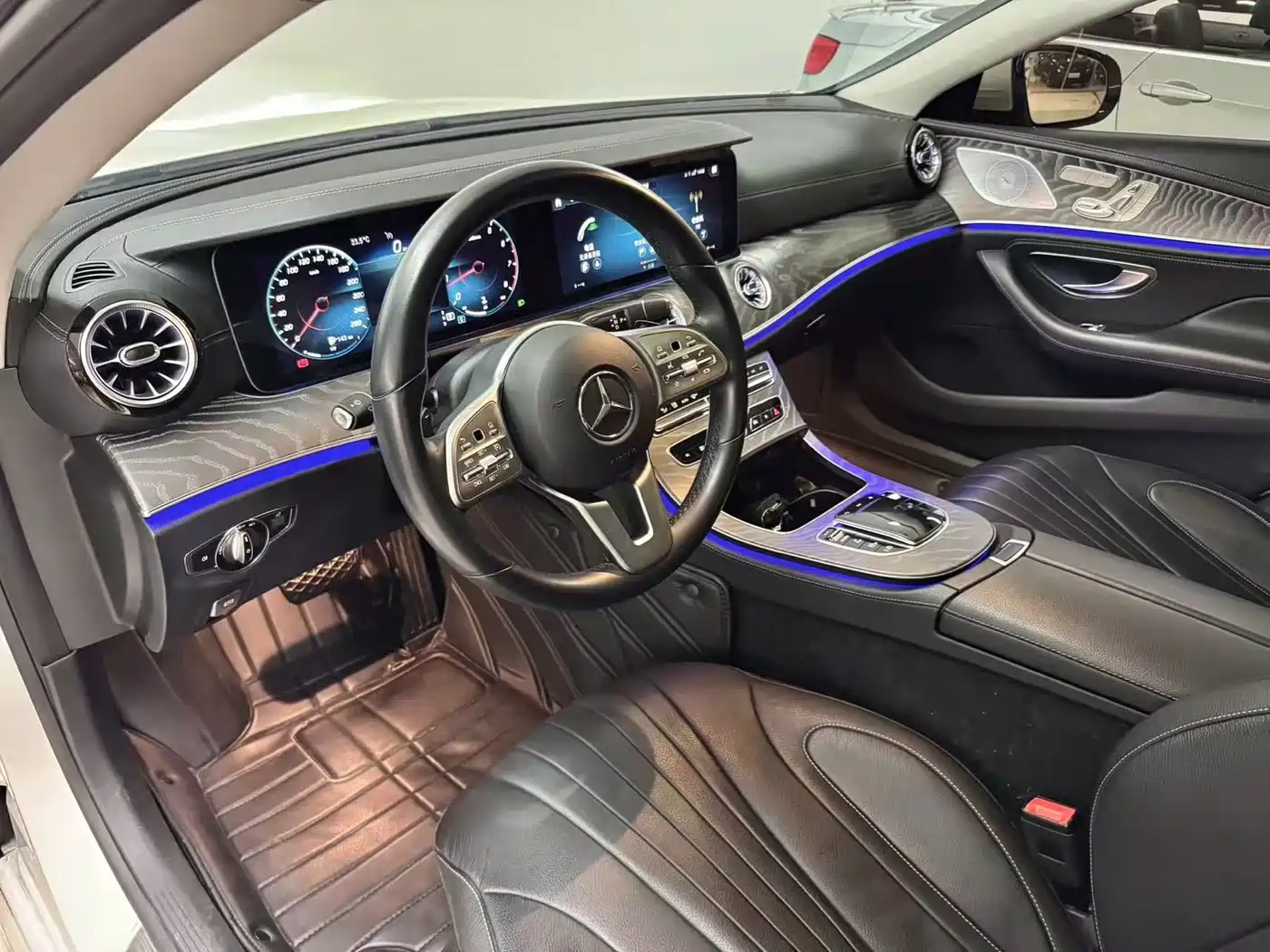 Mercedes-Benz CLS 2021 CLS 300 Sport фото 8
