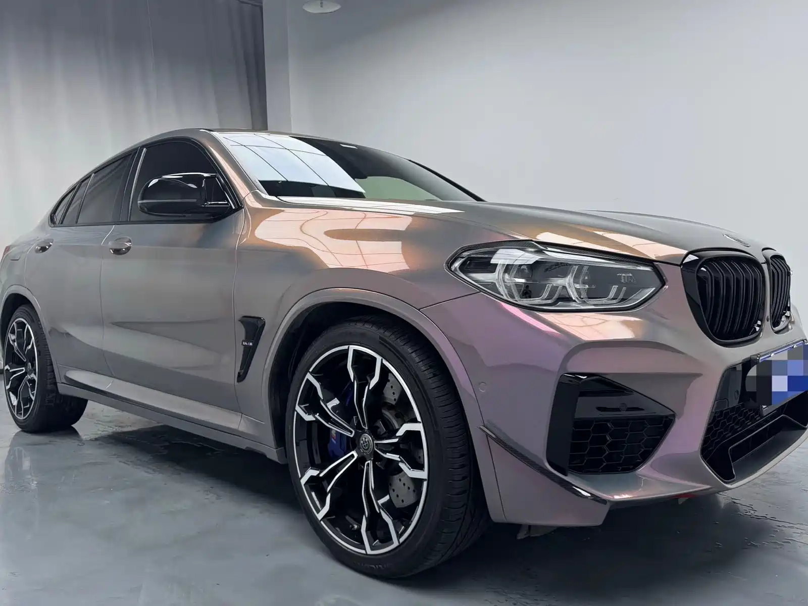 Photo 2 - BMW X4 M