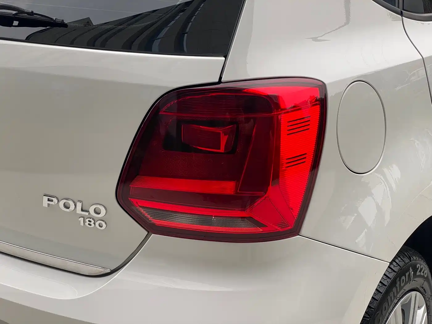 Volkswagen Polo 2018 1.5L Auto Comfort фото 11