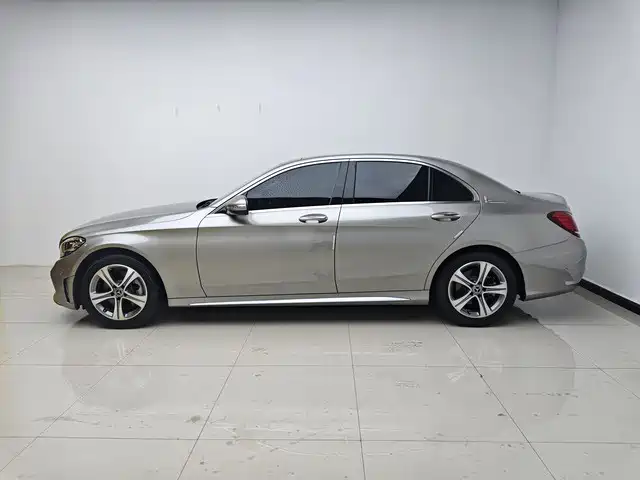 Mercedes-Benz C-Class 2019 C 260 L Sport фото 2