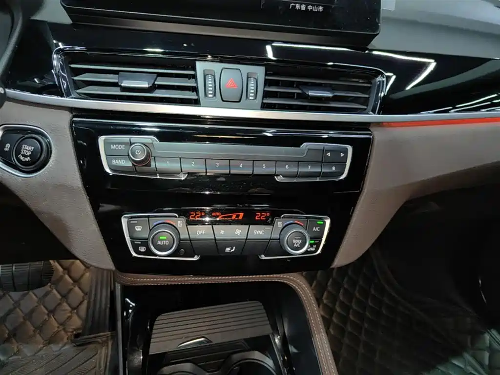 BMW X1 2020 sDrive20Li Premium Edition фото 13