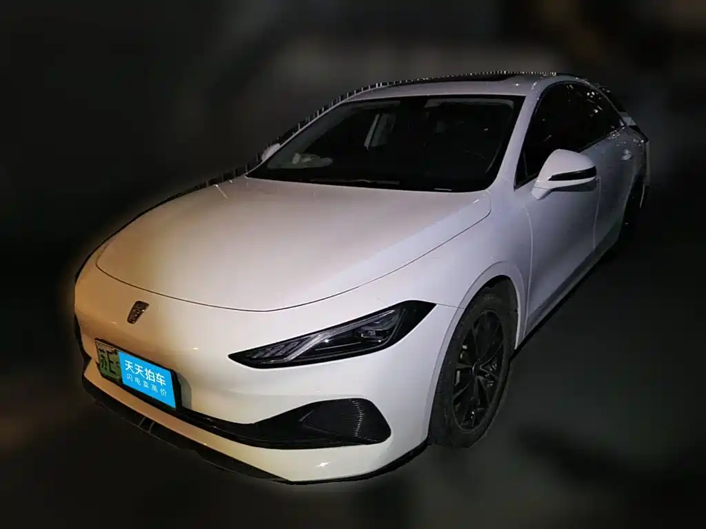 Фото 1 - Roewe D7