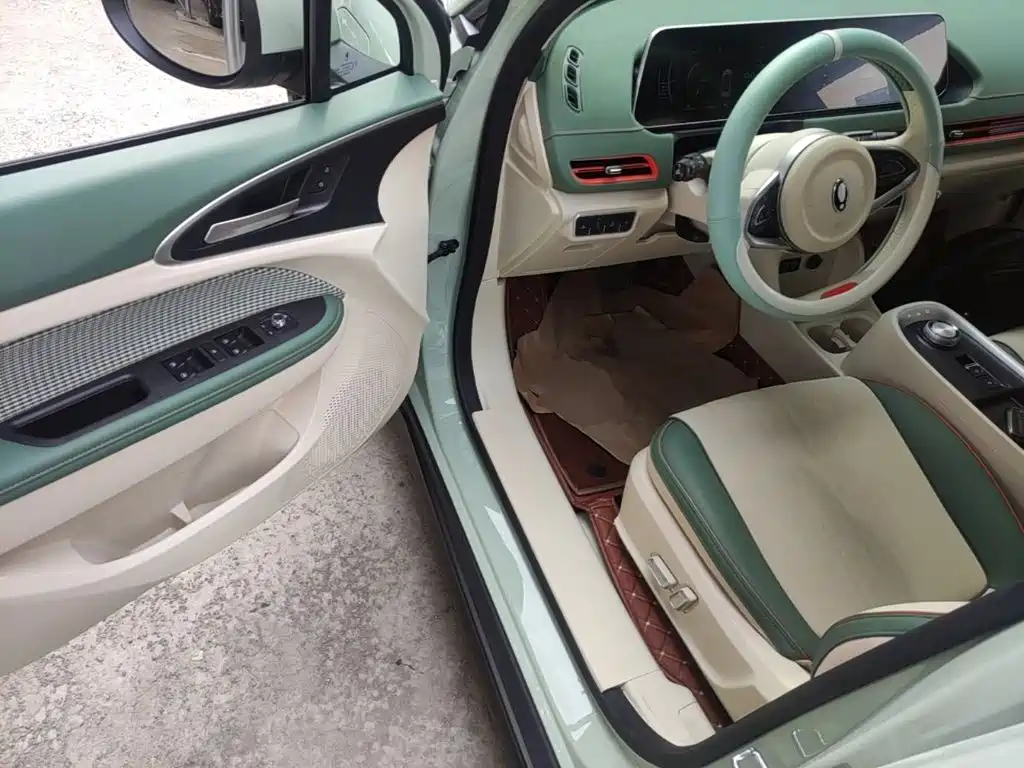 Ora Good Cat 2023 2023 401km Standard Range Luxury LFP