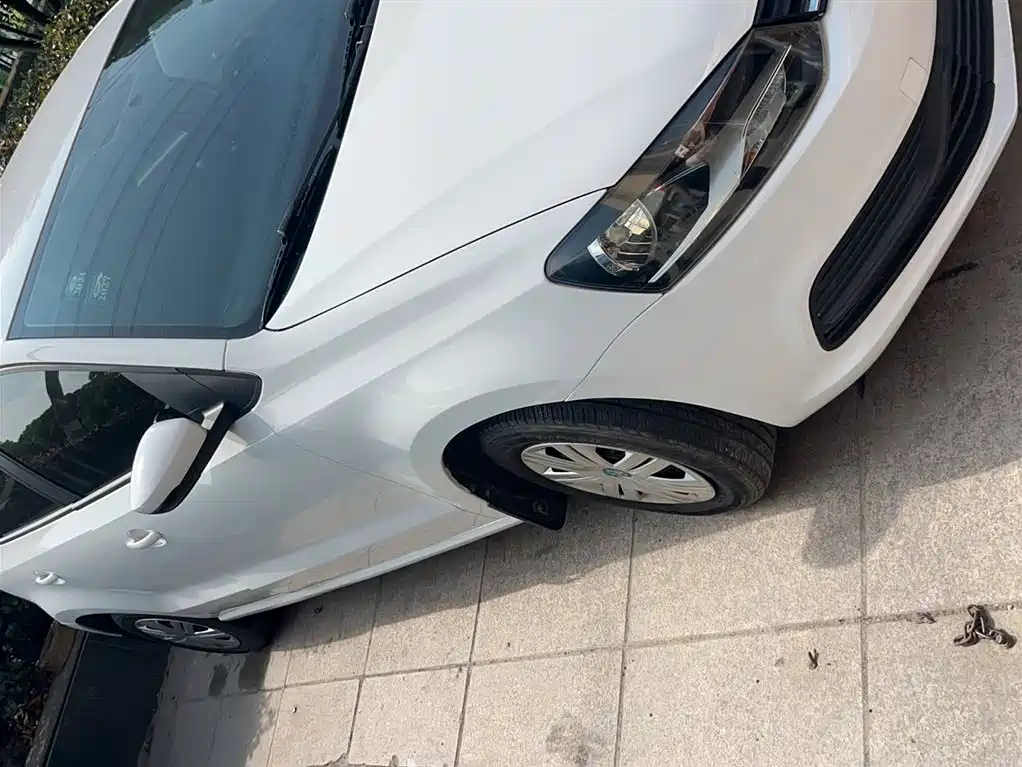 Volkswagen Polo 2018 1.5L Auto Safe Drive фото 4