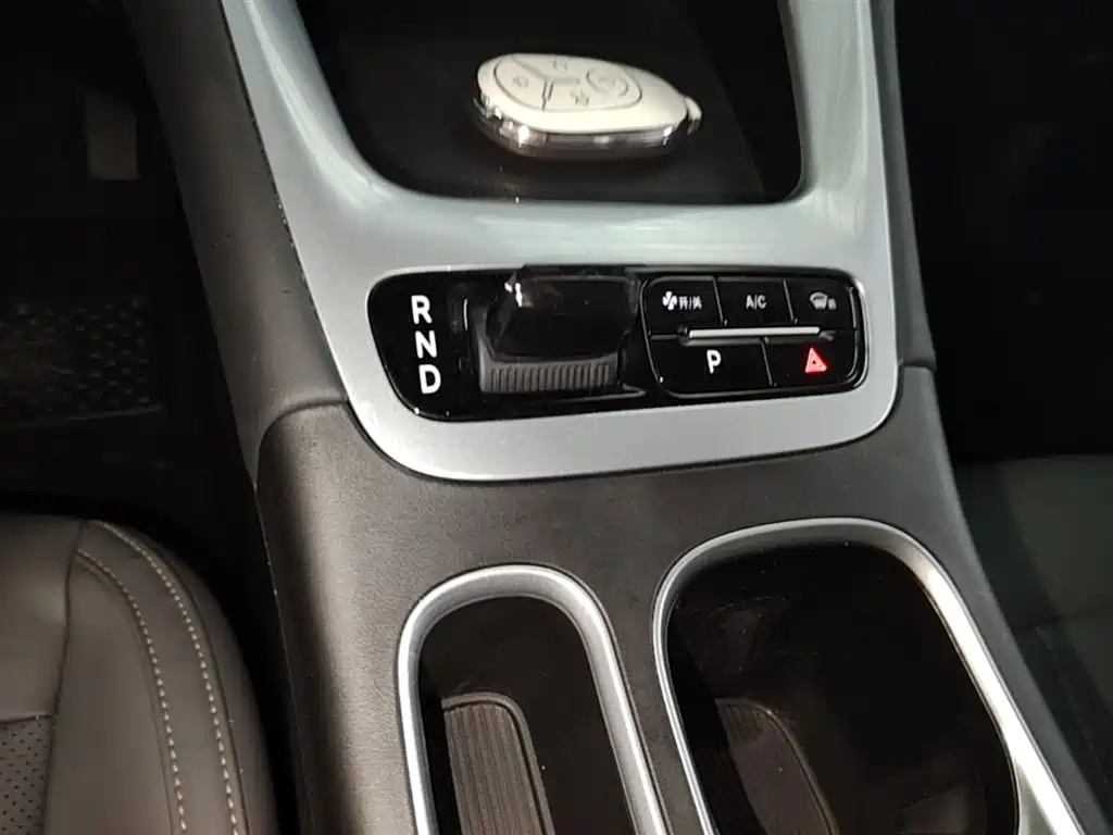 Geely Galaxy Starry Wish 2026 Model 310km Dream Edition фото 14