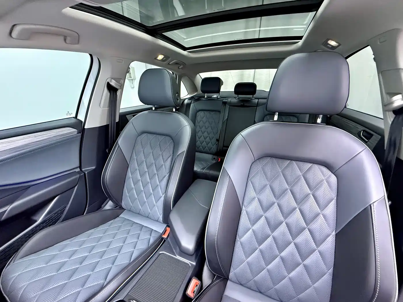 Volkswagen Sagitar, миниатюра 14