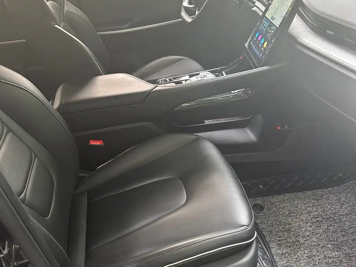 Hyundai Kustu 2021 270TGDi Premium LUX фото 15
