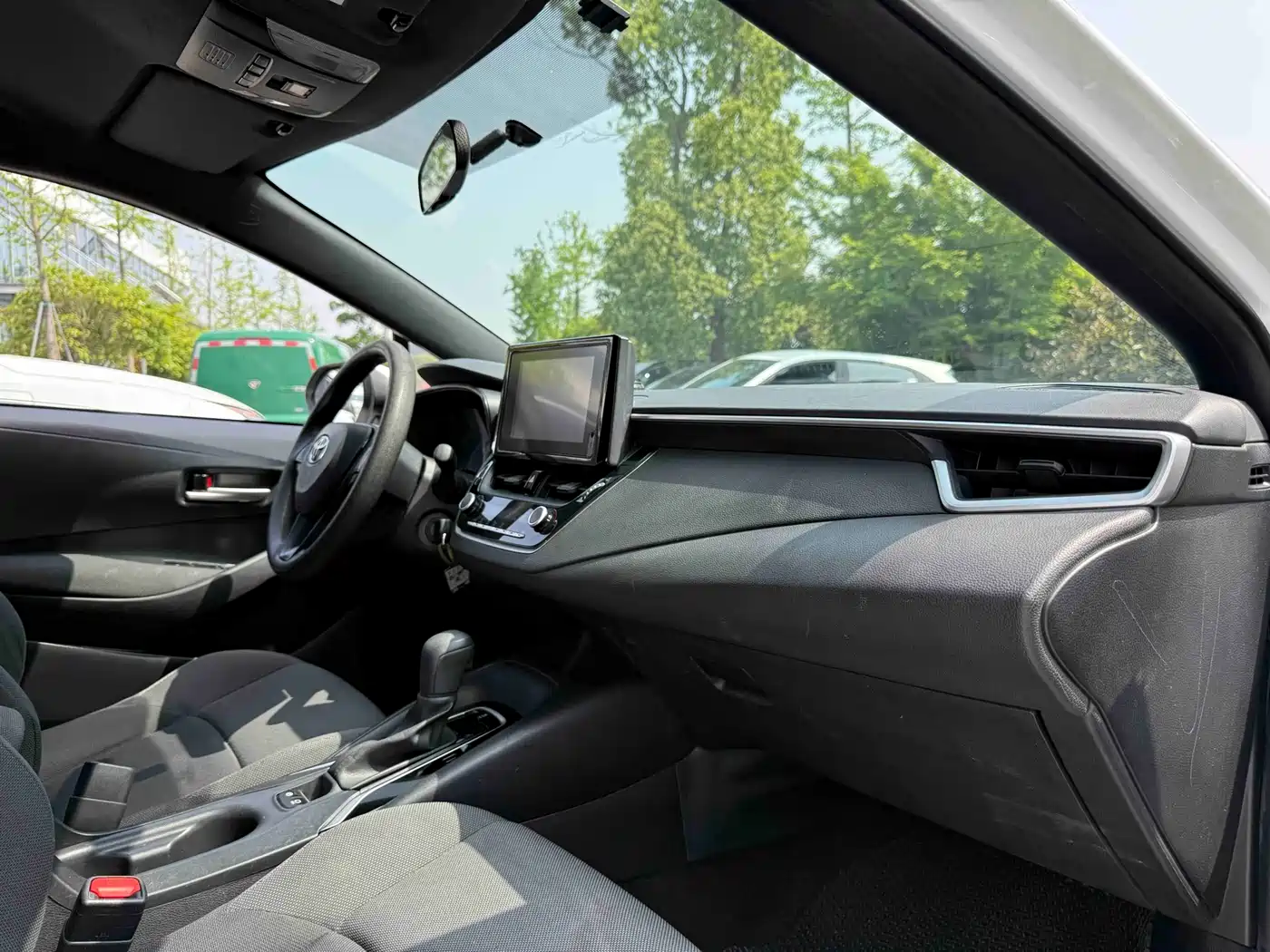 Toyota Levin 2022 TNGA 1.5L CVT Progressive Edition фото 11