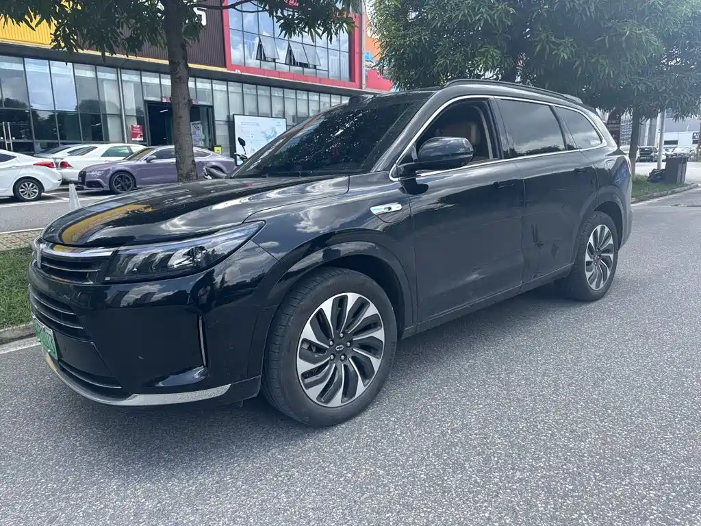 AITO Wenjie AITO M7 2024 1.5T Smart AWD Max 6-Seater