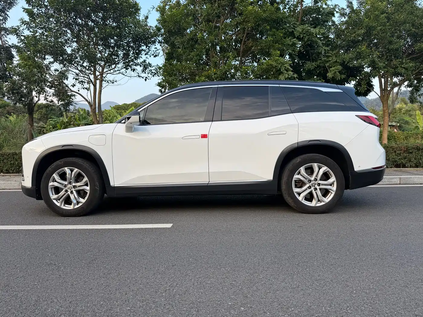 NIO ES8 2022 2020 580KM 7-Seater