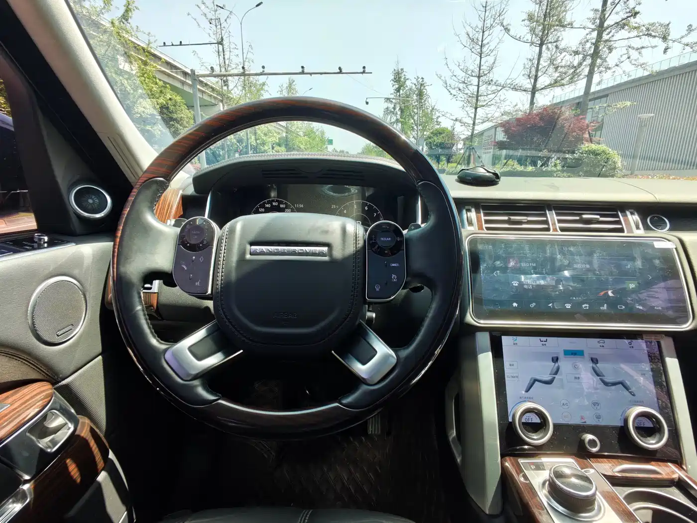 Land Rover Range Rover 2017 3.0 SC V6 Vogue фото 13