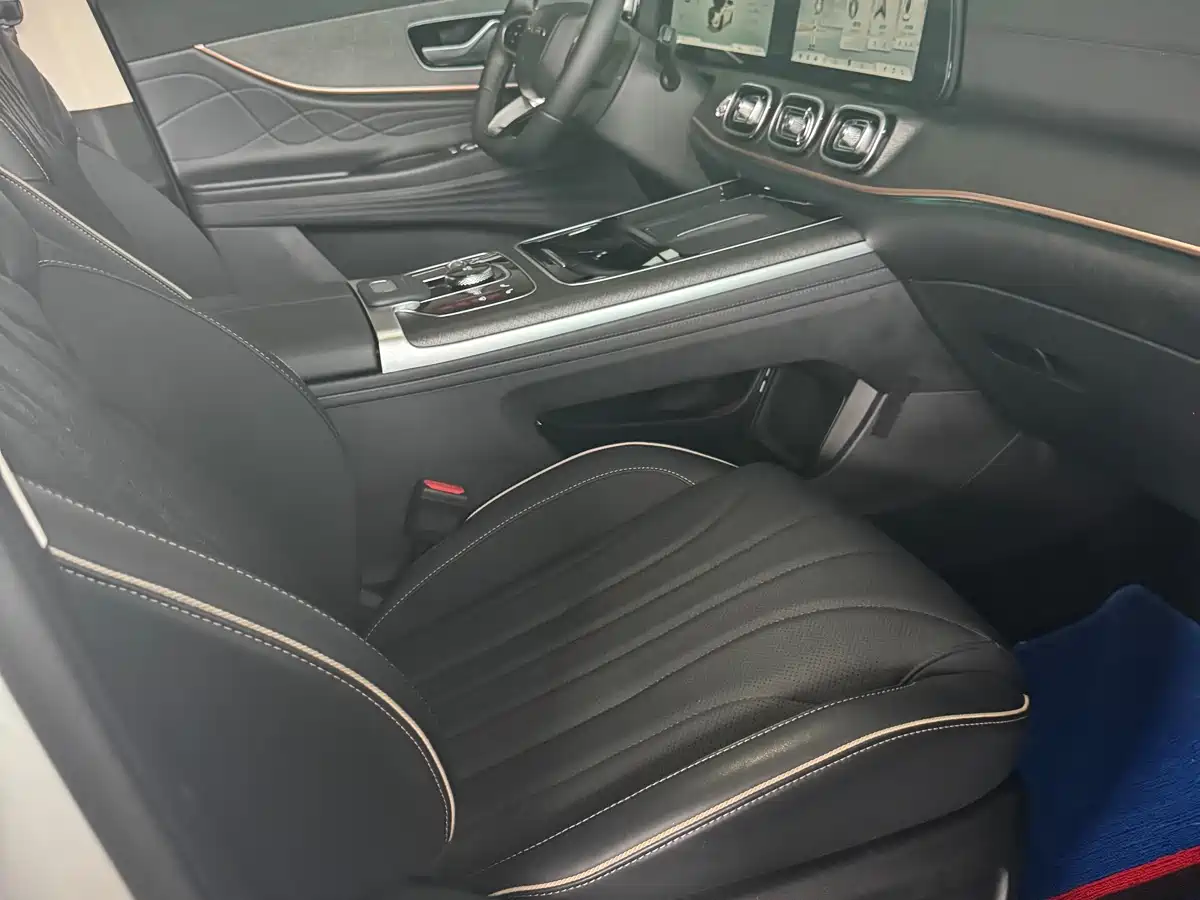 Chery Tiggo 9 2024 2023 2.0T DCT 2WD Luxury 5-Seater