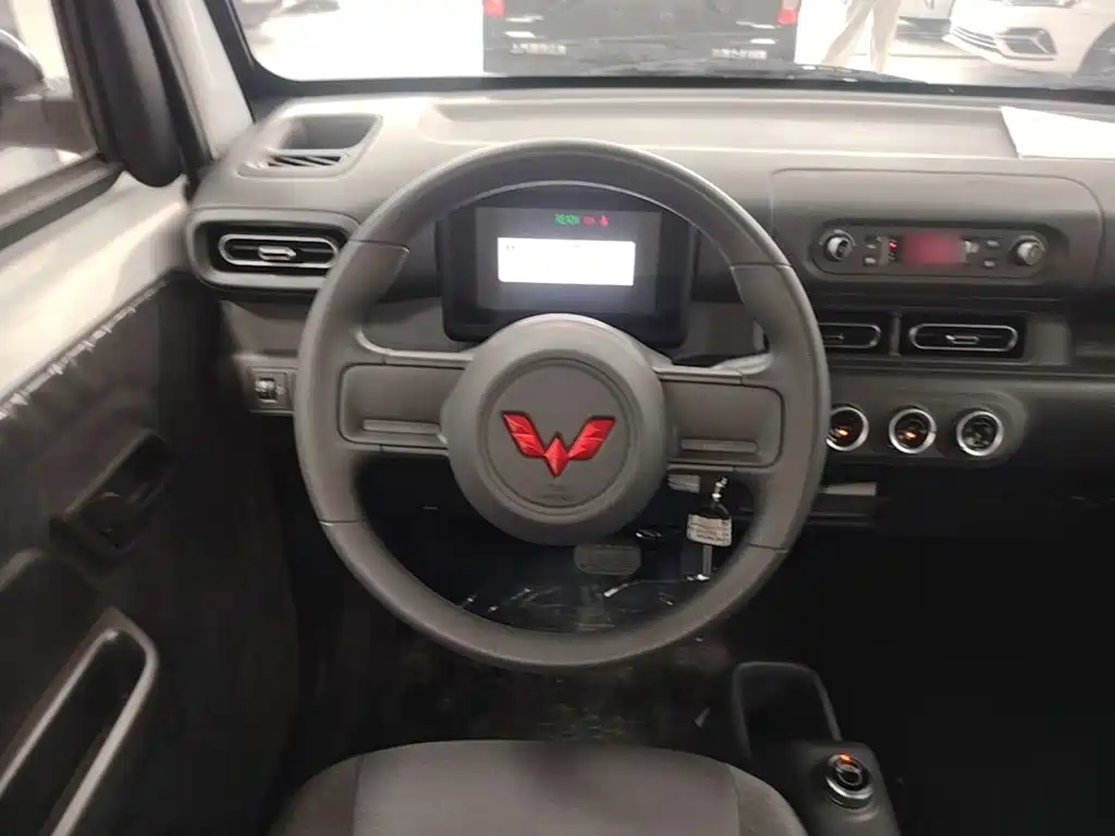 Wuling Motors Wuling Zhiguang NEV 2026 2025 Model Comfort
