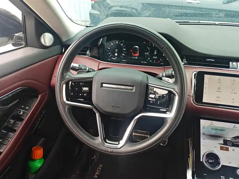 Land Rover Range Rover Evoque 2021 Range Rover Evoque L 249PS R-Dynamic SE Luxury Edition фото 15