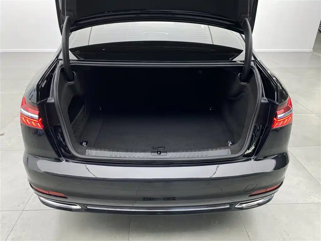 Audi A6L 2021 45 TFSI quattro Exclusive Elegance фото 29