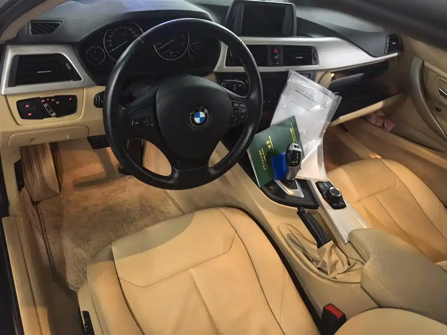 BMW 3 Series 2014 320Li Fashion фото 12