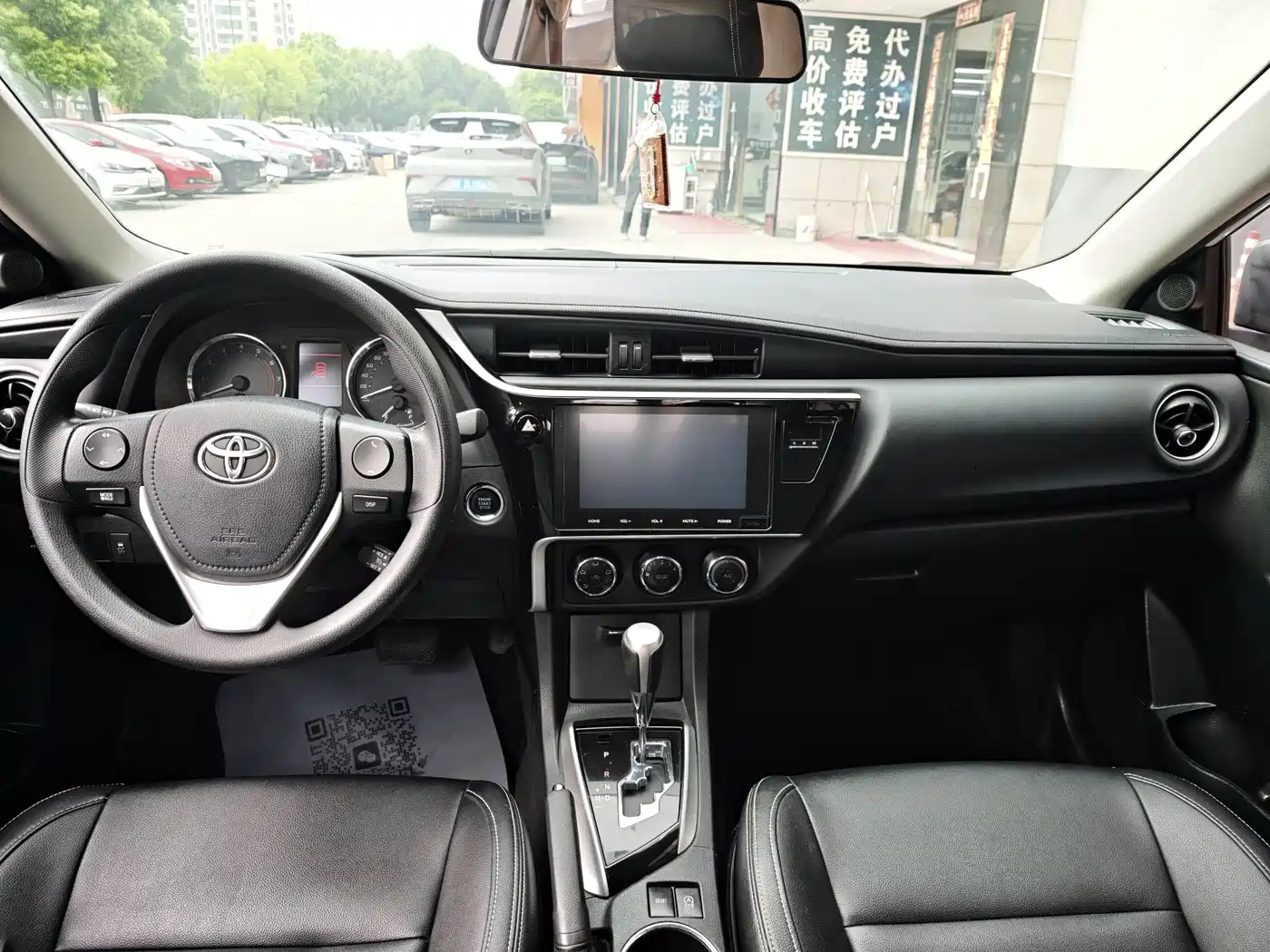 Toyota Corolla 2017 Facelift 1.2T S-CVT GL-i фото 9