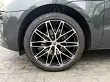 Photo 6 - Porsche Macan