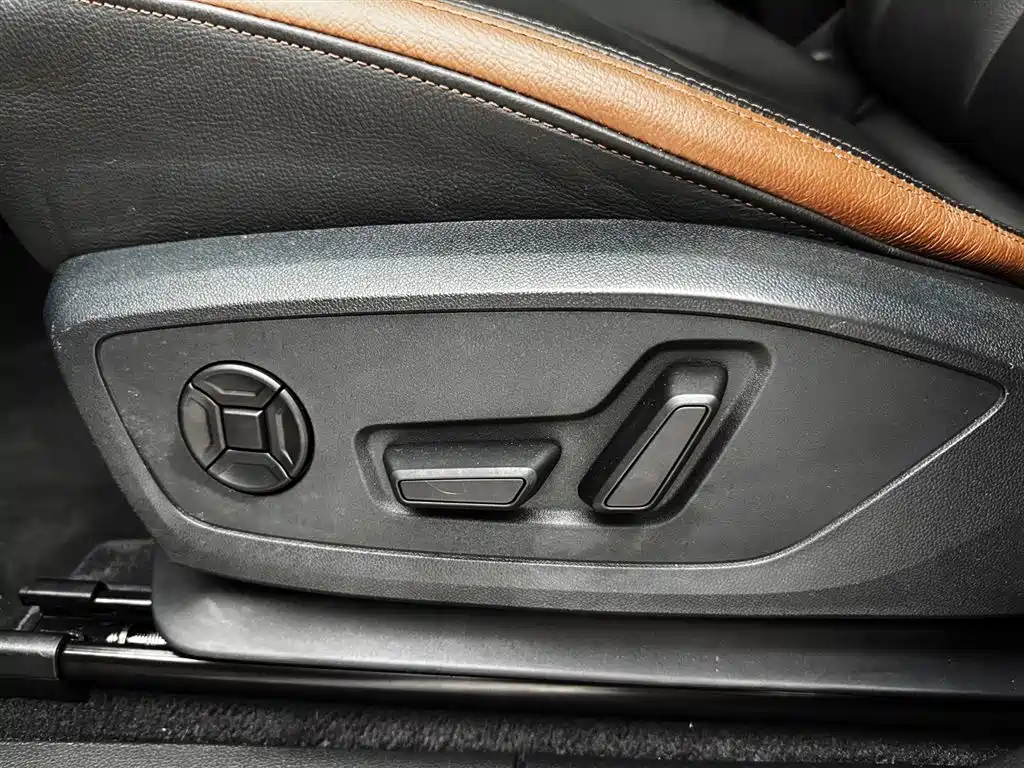 Audi Q3 2022 35 TFSI Fashion Elegance фото 17