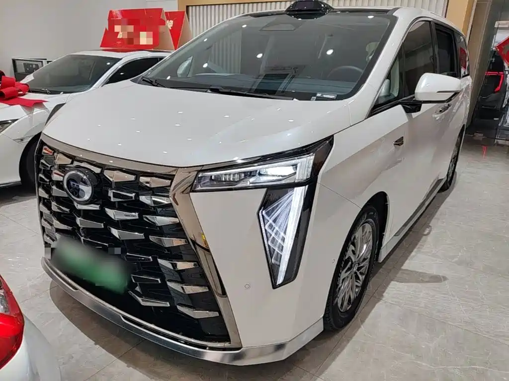 GAC Trumpchi Trumpchi Xiangwang M8 2025 2025 Model QianKun Series Ultra First Class