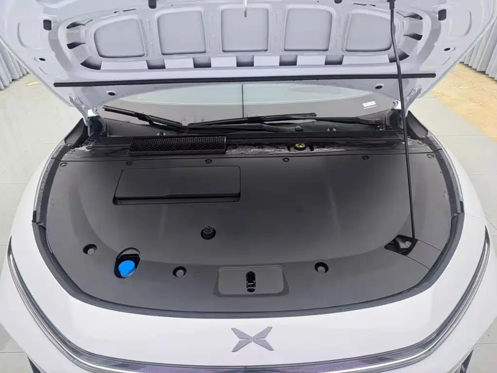 XPeng P7+ 2026 2026 Model Pure Electric Base Version