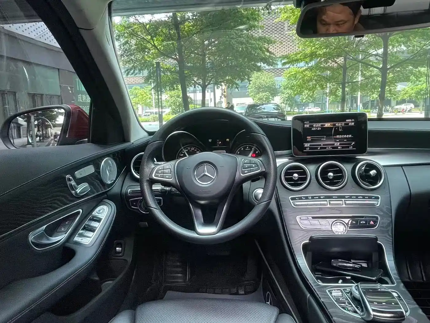 Mercedes-Benz C-Class 2017 Facelift C 200 L Sport Edition фото 10