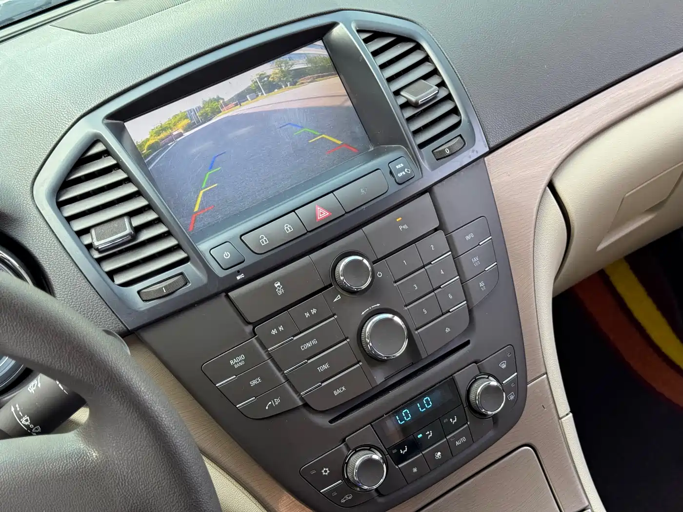 Buick Regal 2012 Model 2.0L Comfort фото 10