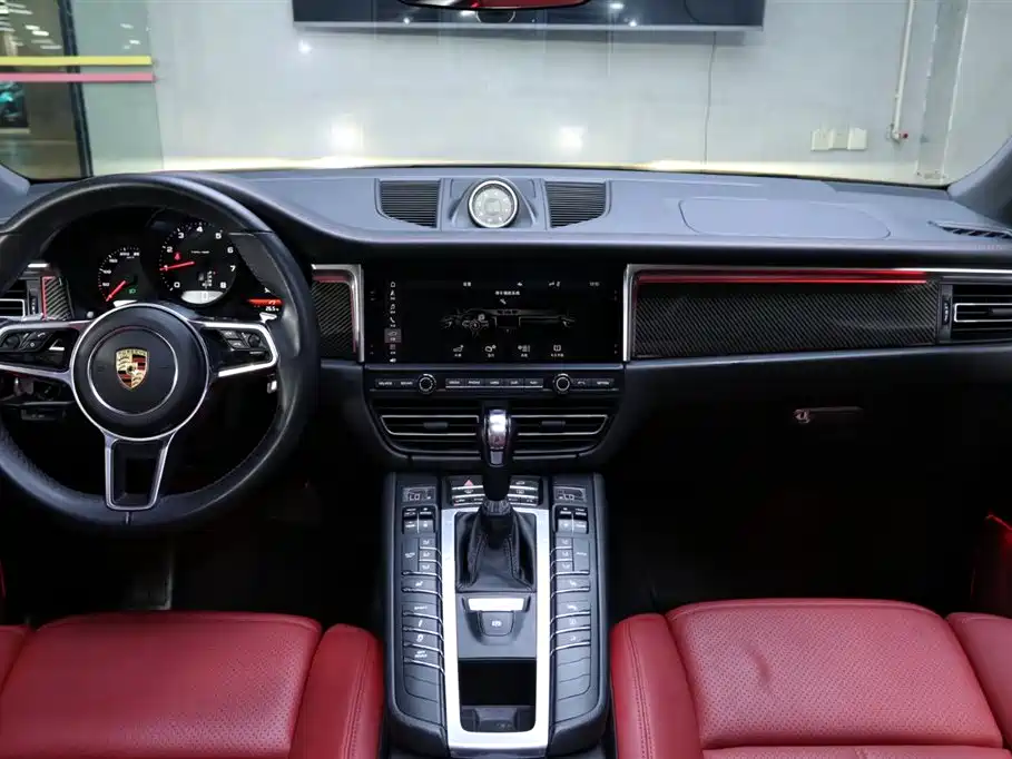 Porsche Macan 2020 Macan 2.0T фото 19