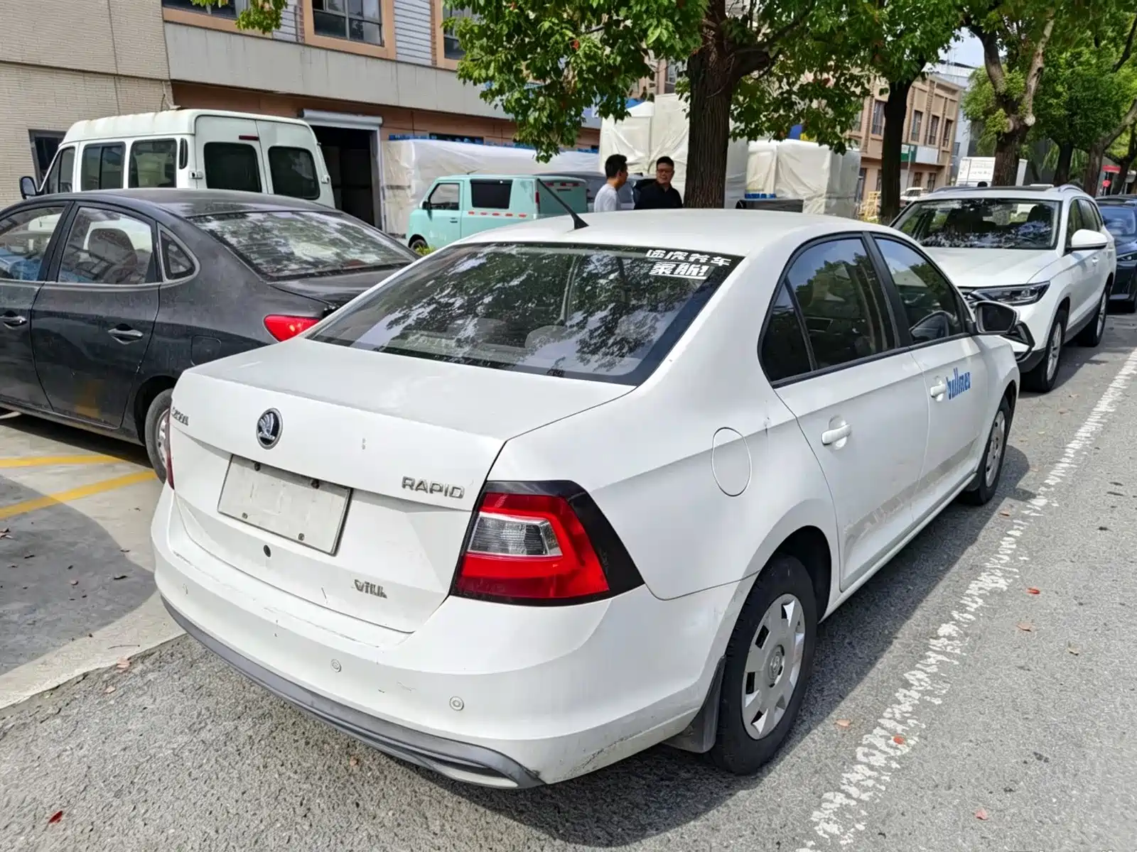 Photo 4 - Škoda Rapid